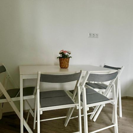 Stylish Schonbrunn Apartments With Free Parking Viyana Dış mekan fotoğraf