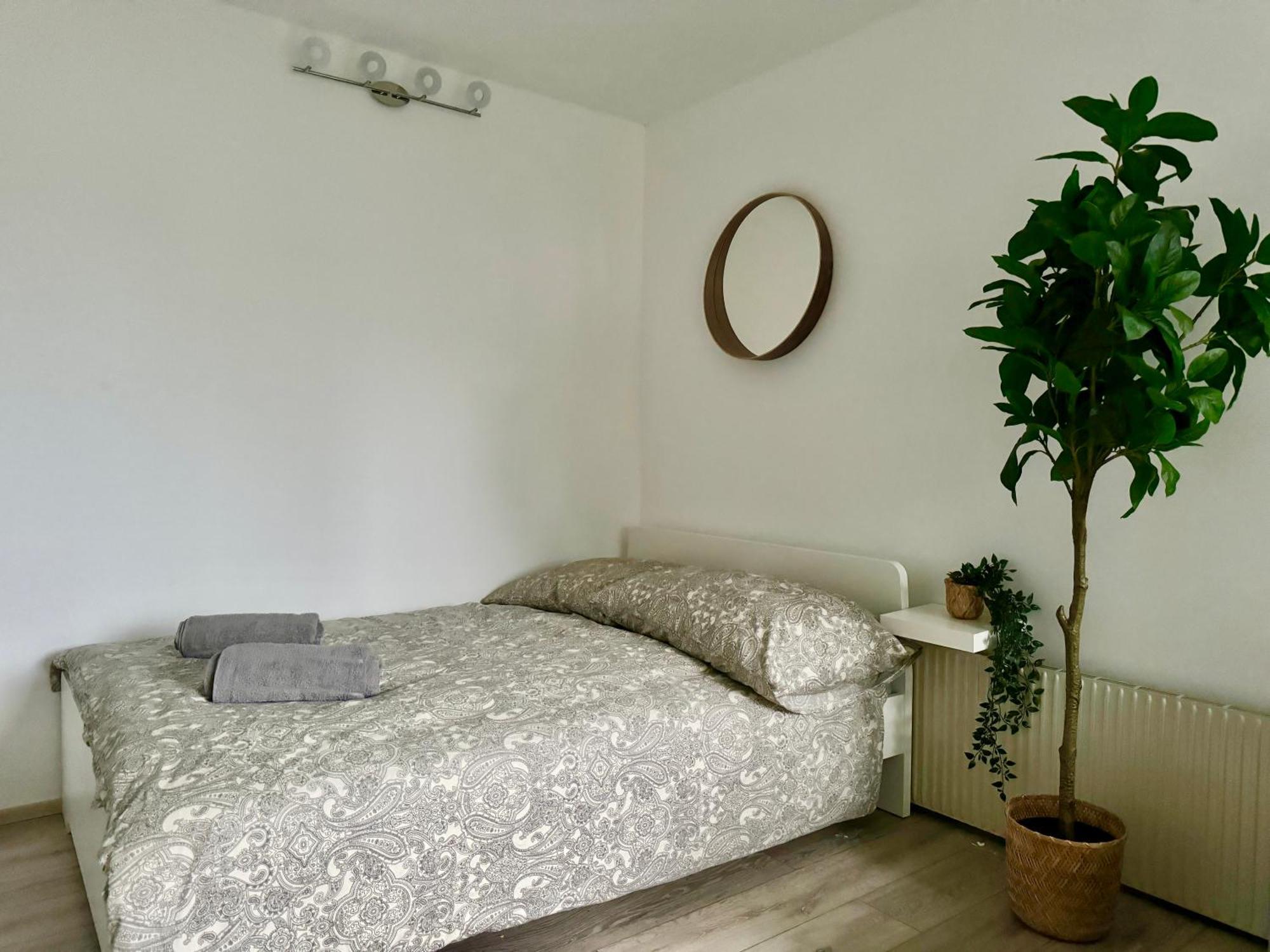 Stylish Schonbrunn Apartments With Free Parking Viyana Dış mekan fotoğraf